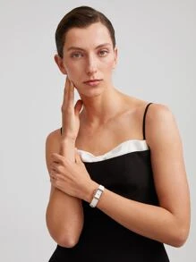 MOTF PREMIUM WATER RESISTANT SQUARE DIAL QUARTZ WATCH - White - View 6