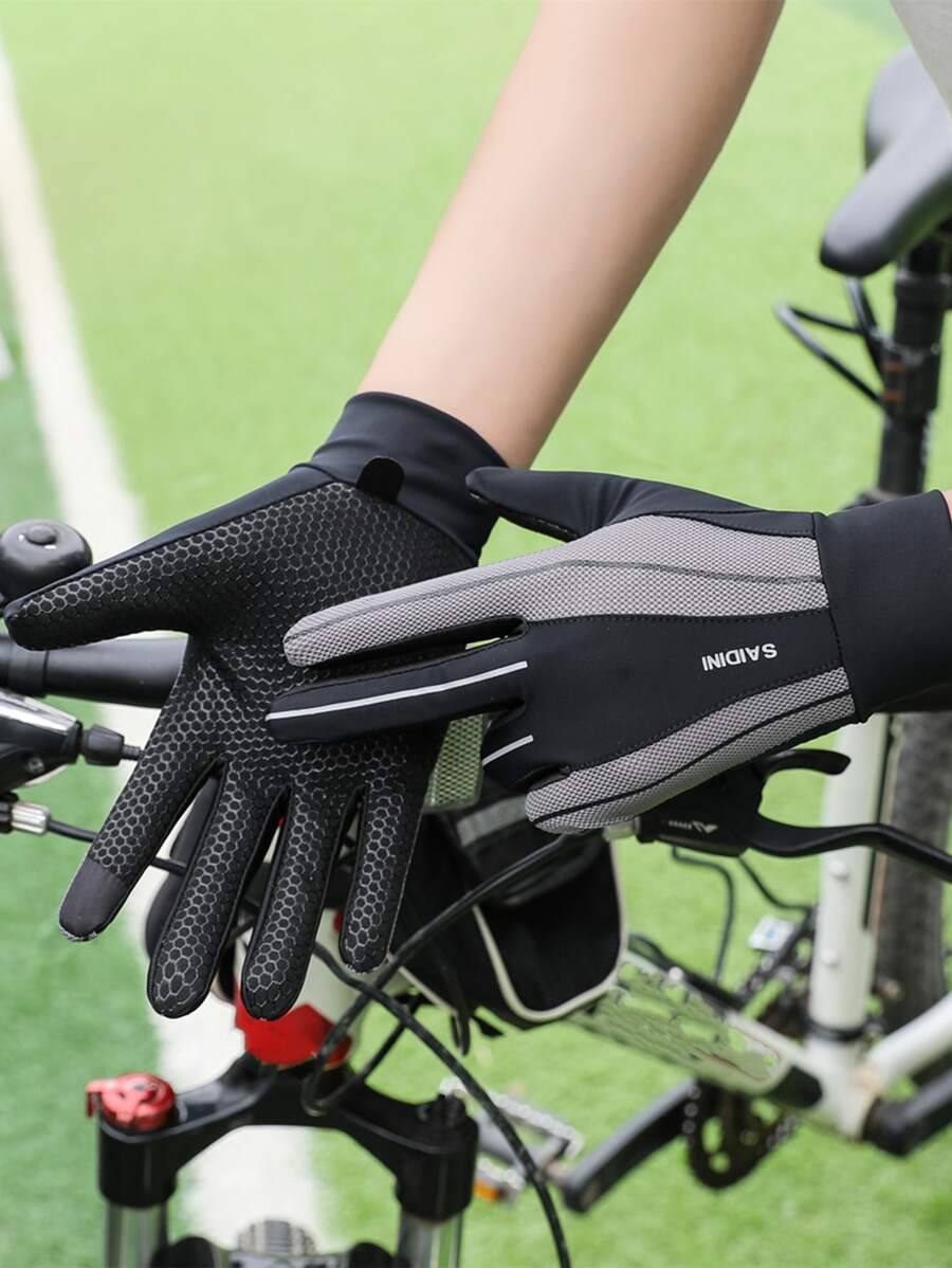 1pair Letter Graphic Outdoor Sports Gloves - Multicolor - View 1