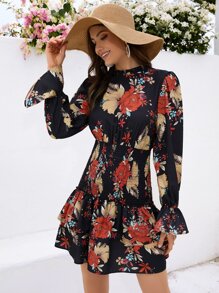 SHEIN LUNE Floral Print Flounce Sleeve Shirred Detail Ruffle Hem Dress - Black - View 5