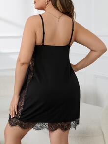大碼蕾絲拼接吊帶睡裙