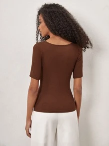 SHEIN BASICS 夏季實色v領短袖t卹 - 咖啡棕 - 查看 2