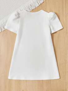 SHEIN 年輕女孩字母和圖形圖案泡泡袖t恤式裙