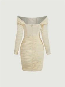 SHEIN MOD Vestido ajustado de hombros descubiertos fruncido - Beis - Ver 5