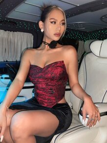 SHEIN ICON 印花褶邊頭巾下擺短款抹胸上衣 - 酒紅色 - 查看 3