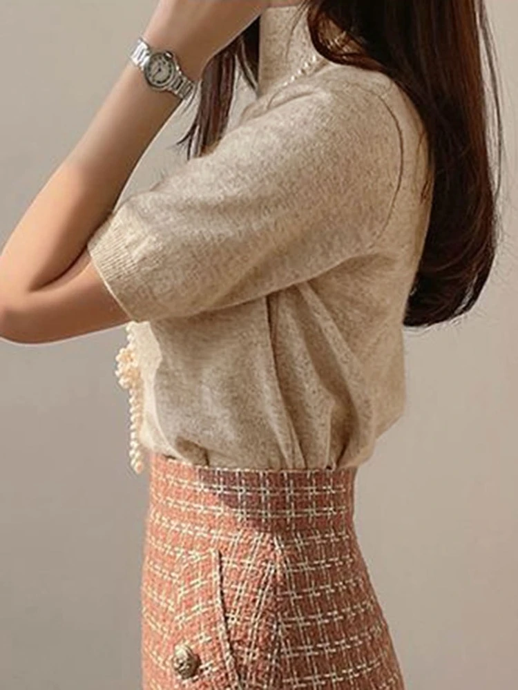 Mock Neck Puff Sleeve Knit Top