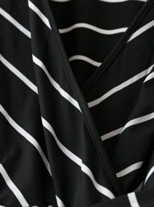 SHEIN LUNE 大碼條紋印花腰帶連身褲 - 黑色 - 查看 3