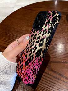 Animal Print Leopard Phone Case - Multicolor - View 3