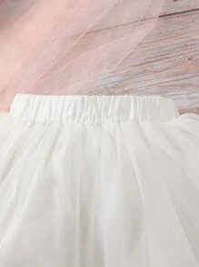 Baby Heart Print Bodysuit & Mesh Overlay Skirt - Red and White - View 6