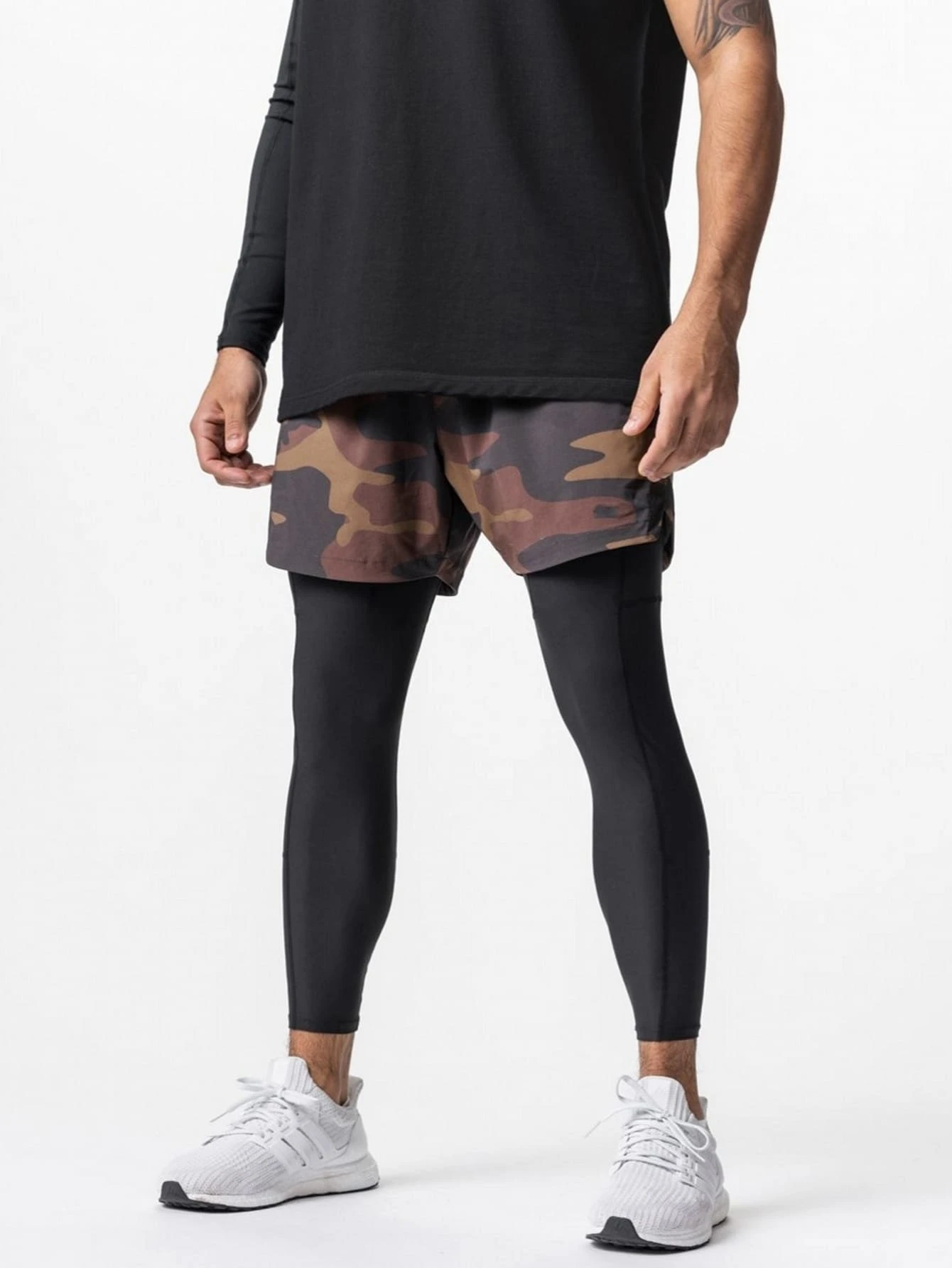 Men Camo Print 2 In 1 Phone Pocket Sports Trousers - Multicolor - View 1