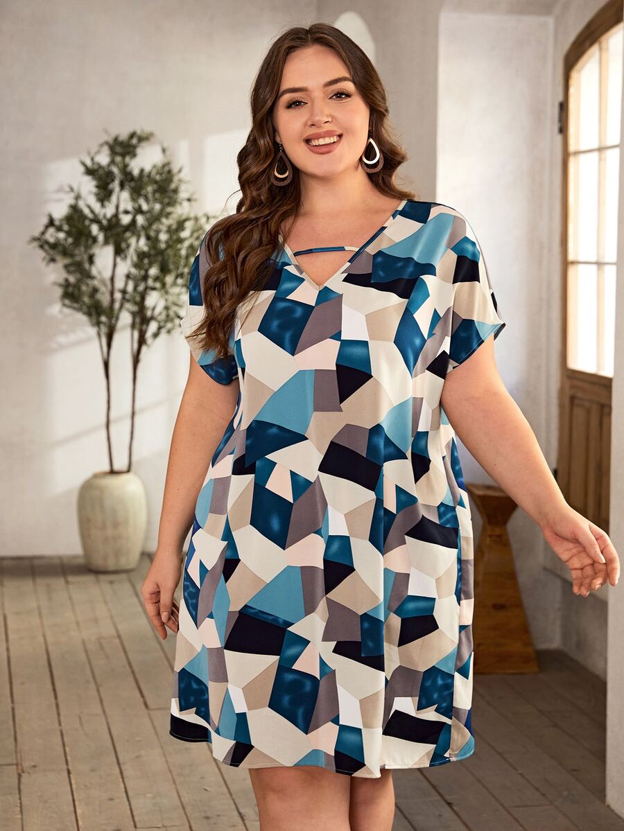 SHEIN Clasi Vestido con estampado geométrico de manga murciélago - Multicolor - Ver 1