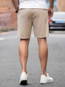 Manfinity Homme Hombres Shorts con estampado de letra de cintura con cordón - Caqui - Ver 2