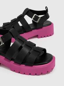 HighSole 女鞋采用編織細節,配有扣飾腳踝帶楔形涼鞋,適用於春夏季節 - 黑色 - 查看 3