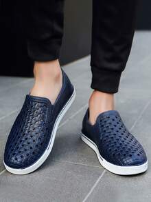 Men Hollow Out Detail Vented Clogs - Navy Blue - View 6