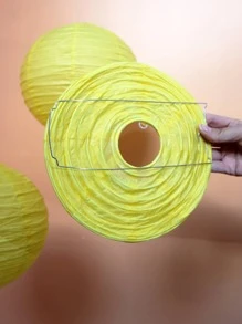 5 chiếc đèn lồng giấy trang trí - Màu vàng - Xem 3