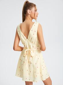 Mi Amor Floral & Strawberry Print Ruched Detail Dress - Yellow - View 2
