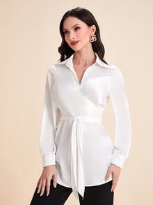 Modelyn Blusa unicolor cruzado con cinturón - Blanco - Ver 4