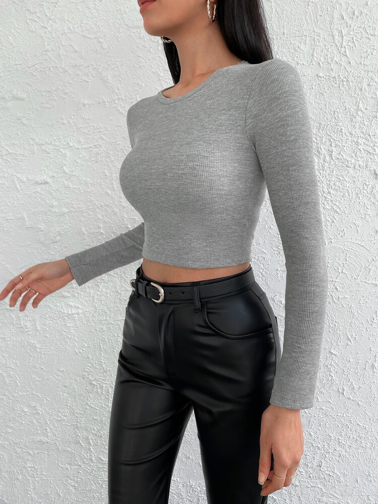 EURMUSE Solid Ribbed Knit Crop Tee - Grey - View 3