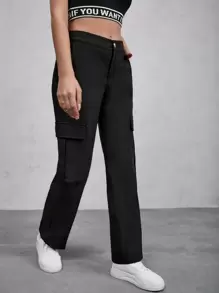 Pantalones cargo unicolor con bolsillo lateral con solapa - Negro - Ver 4