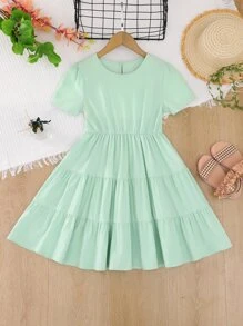 女孩泡泡袖荷葉邊洋裝