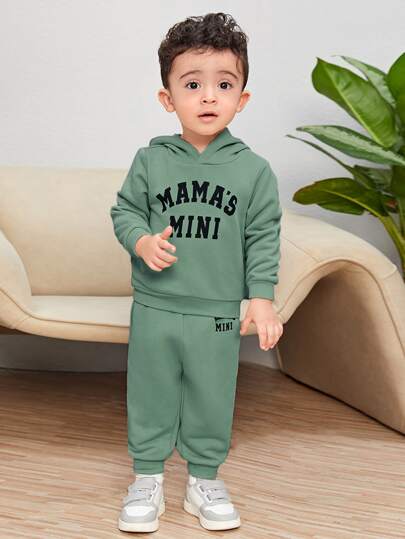 SHEIN 男嬰字母圖案連帽衫和運動褲