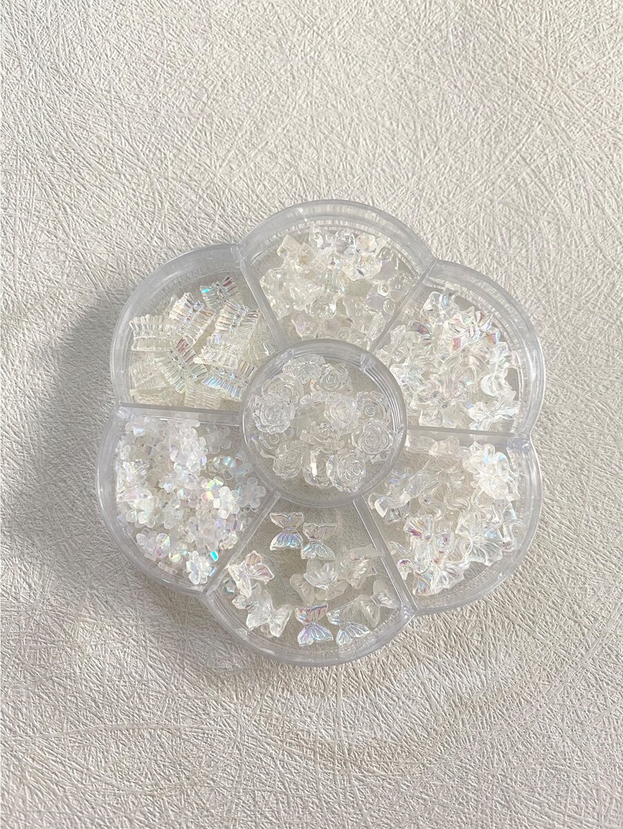 1 盒随机 3D 熊和蝴蝶设计美甲装饰 - 彩色 - 查看 1