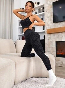 Yoga Trendy 2入組無縫斑馬條紋運動套裝瑜伽套裝吊帶上衣和收復緊身打底褲 - 深灰色 - 查看 6