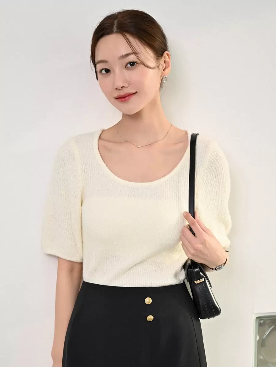 DAZY Solid Scoop Neck Knit Top - Apricot - View 1