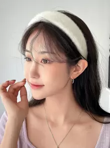 DAZY Minimalist Solid Headband - White - View 4