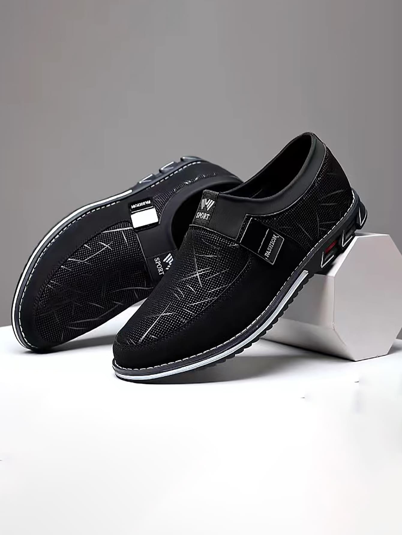 Men Letter Patch Decor Slip-On Casual Loafers - Black and White - View 1
