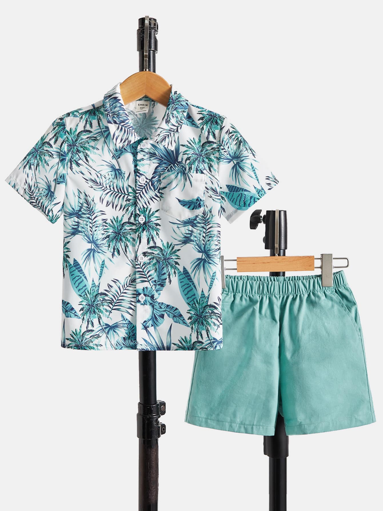 SHEIN 小男童熱帶圖案襯衫和短褲
