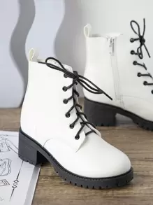 女孩人造皮革溝紋鞋底馬丁靴