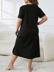 Plus Letter & Hamburger Print Nightdress - Black - View 2