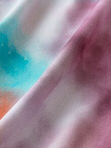 SHEIN Holidaya 大碼紮染燈籠袖上衣和短褲