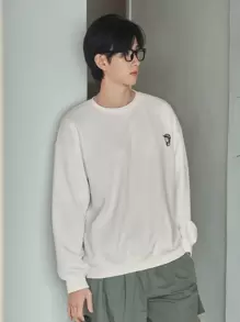 DAZY Men Figure Embroidery Drop Shoulder Pullover - White - View 4