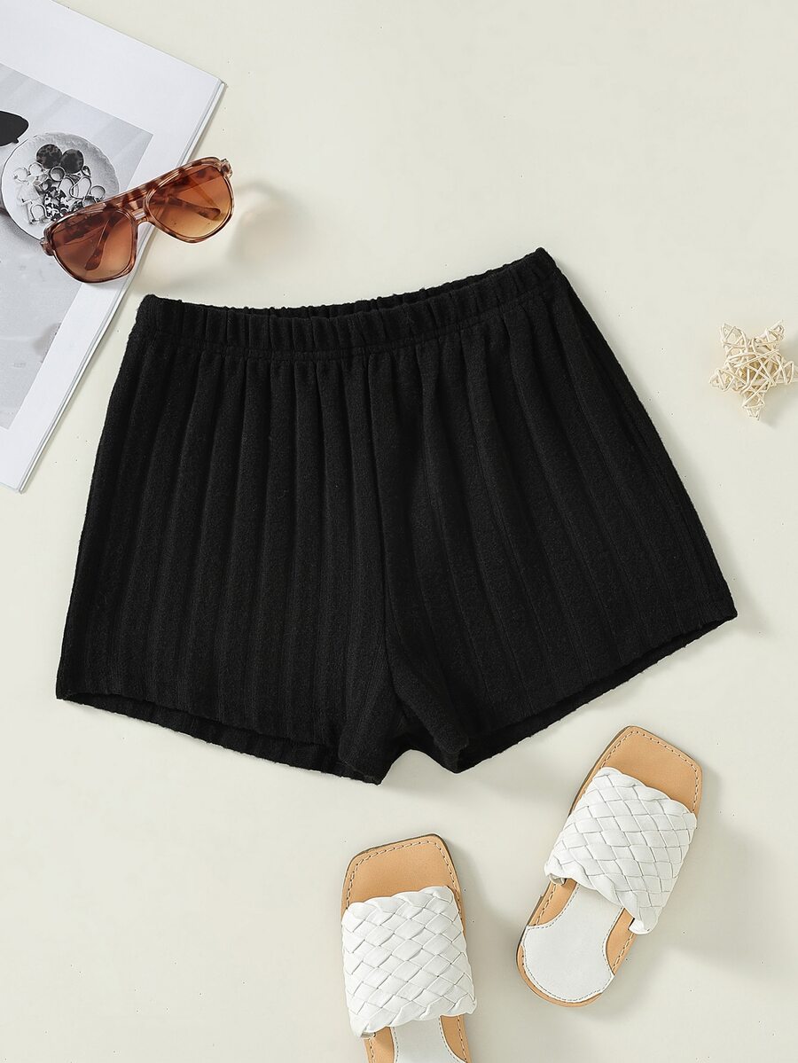 Girls Solid Elastic Waist Shorts - Black - View 1