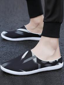 Hombres Zapatillas deportivas mules con patrón de dibujo - Negro - Ver 4
