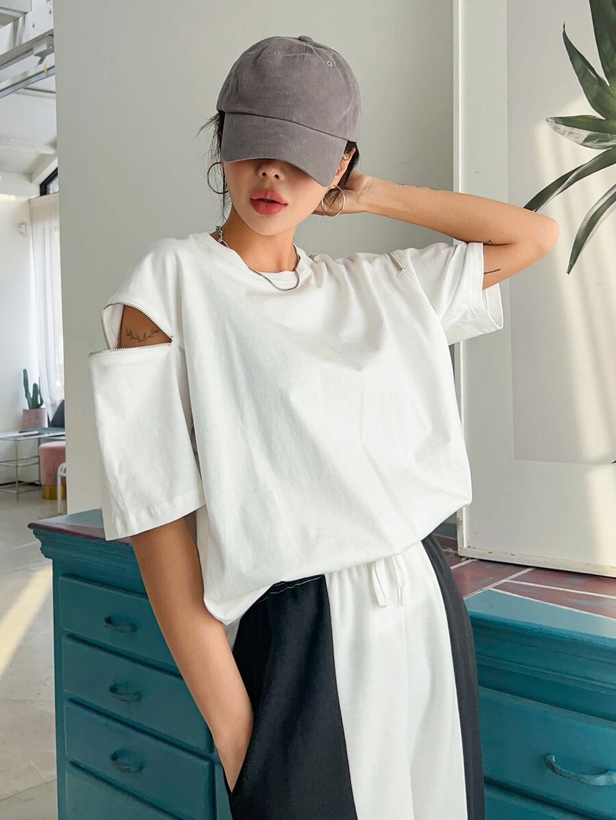 DAZY 素色落肩袖拉鏈細節T恤 - 白色 - 查看 1
