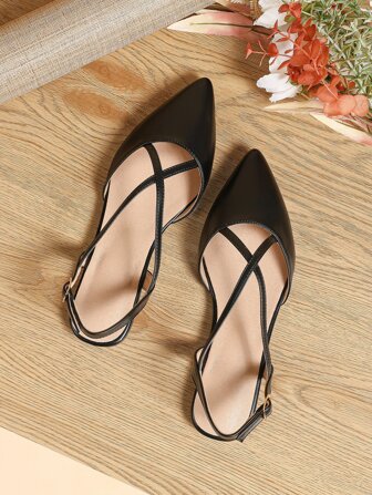 秋冬简约尖头露跟平底鞋，优雅女士黑色纯色带扣平底鞋，乐福鞋