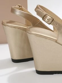 Women Peep Toe Slingback Wedge Court Shoes, Fashionable Golden Party Ankle Strap Pumps