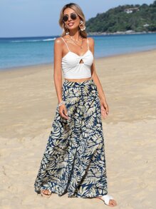 SHEIN VCAY Solid Cut Out Crop Cami Top & Tropical Print Wide Leg Trousers - Multicolor - View 3