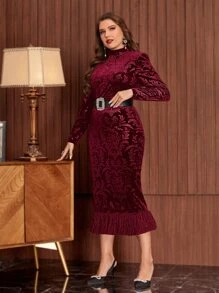 Modelyn Plus Floral Pattern Fringe Flannelette Dress Without Belt - Maroon - View 3
