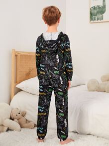 男孩字母和卡通圖案連帽連體睡衣