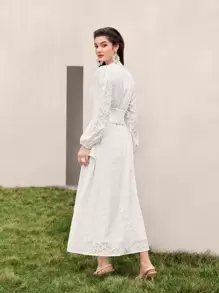 Modelyn 燈籠袖金屬扣環腰帶蕾絲洋裝 - 白色 - 查看 3