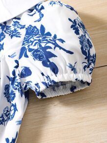 SHEIN 女小童藍色和白色花卉圖案圖案彼得潘領短袖公主裙帶全覆蓋式印花適合夏天度假