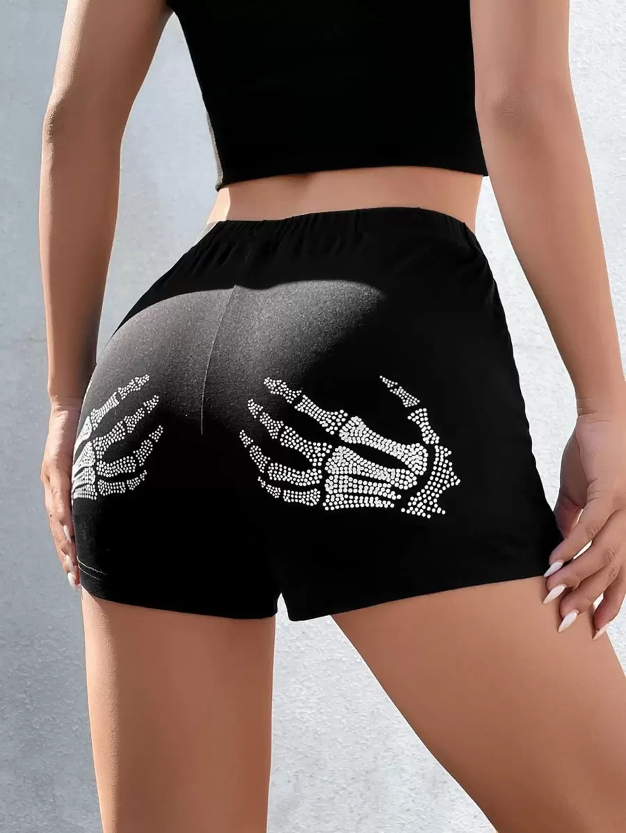 Muchica Fashionable Skull Rhinestone Embellished Slim Fit Black Shorts - Black - View 1