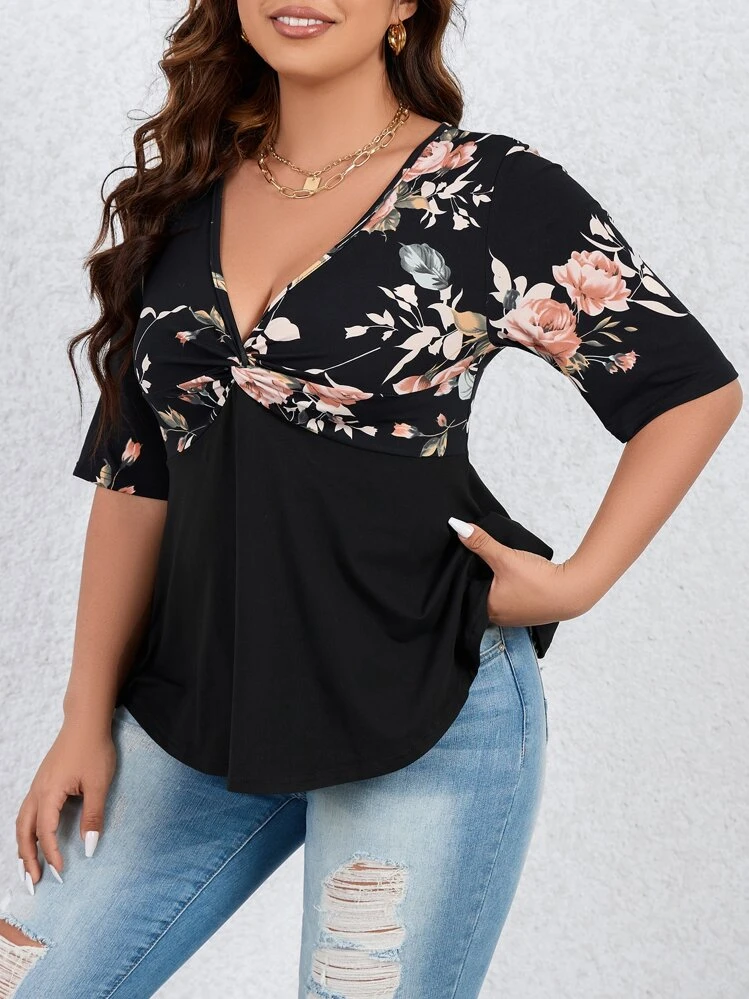 SHEIN LUNE Plus Floral Print Twist Front Tee - Black - View 1