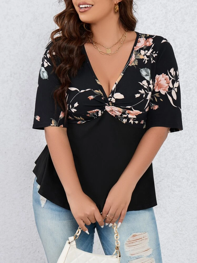 SHEIN LUNE Plus Floral Print Twist Front Tee - Black - View 4