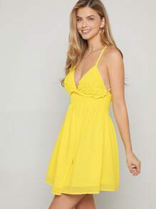 Hauture Đầm Mini Halter Crisscross hở lưng viền ren - Màu vàng - Xem 3