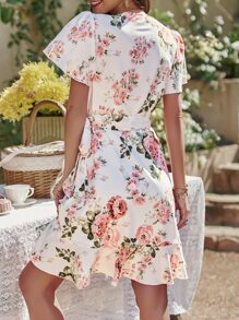 SHEIN VCAY Vestido cruzado con estampado floral con nudo lateral bajo con fruncido - Blanco - Ver 3