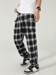 Manfinity Men Plaid Print Flap Pocket Side Trousers - Black and White - View 3
